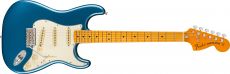 FENDER AMERICAN VINTAGE II 1973 STRATOCASTER, Lake Placid Blue