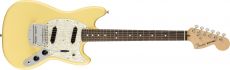 FENDER AMERICAN PERFORMER MUSTANG®