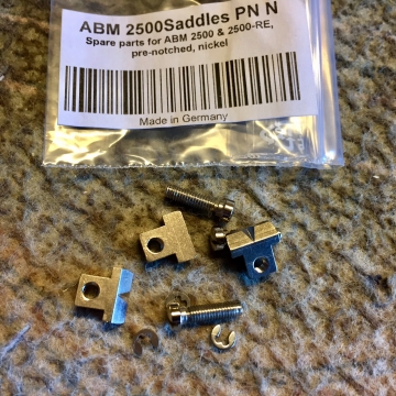 ABM 2500n PRE-NOTCHED SADDLE SET