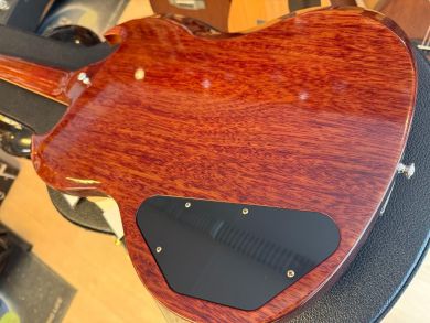 GIBSON 1964 SG STANDARD REISSUE WITH MAESTRO VIBROLA 2021 Oulu