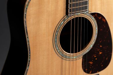 MARTIN D-45 Modern Deluxe  