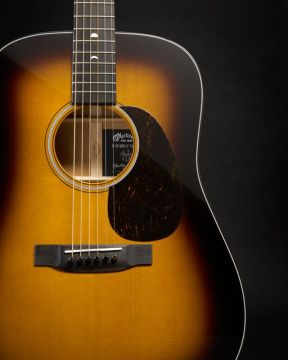 MARTIN D-18 MOLLY TUTTLE