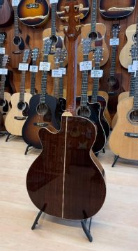 TAKAMINE GN71CE NAT Oulu