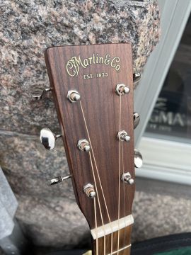 MARTIN 000-15M 2016