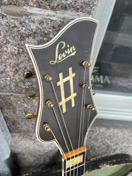 LEVIN MODEL 3N ROYAL 1952