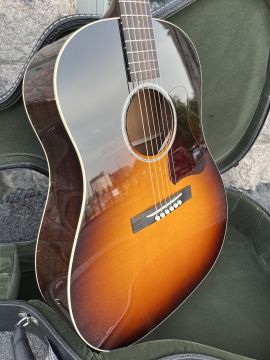 COLLINGS CJ-45 T