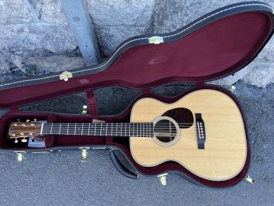 MARTIN OM-28 Modern Deluxe 2021