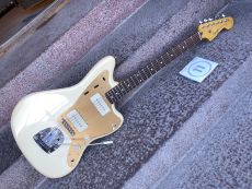SQUIER J. MASCIS JAZZMASTER 2015
