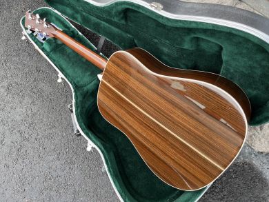 MARTIN HD-28 2014