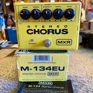 MXR STEREO CHORUS