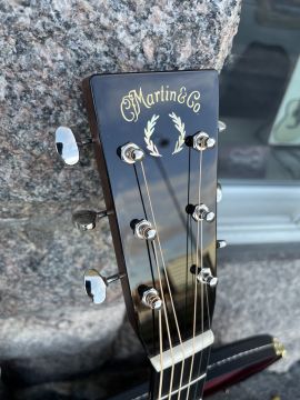 MARTIN 000-28 BROOKE LIGERTWOOD 2022