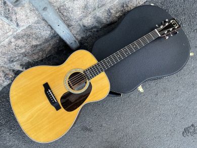 MARTIN 000-28 BROOKE LIGERTWOOD 2022