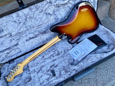 FENDER AMERICAN ULTRA JAZZMASTER 2020