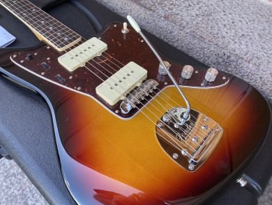 FENDER AMERICAN ULTRA JAZZMASTER 2020