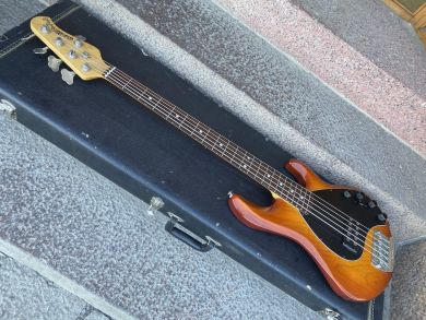 MUSIC MAN STING RAY 5 BASS 1989