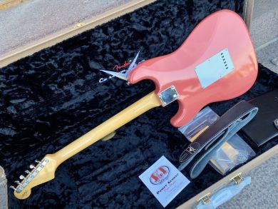 FENDER CUSTOM SHOP VINTAGE CUSTOM 1959 STRATOCASTER® NOS, Fiesta Red