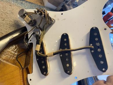 FENDER STRATOCASTER 1958