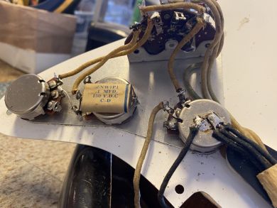 FENDER STRATOCASTER 1958