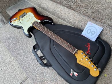 FENDER AMERICAN ULTRA STRATOCASTER 2021