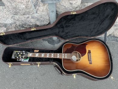 GIBSON HUMMINGBIRD STUDIO 2018