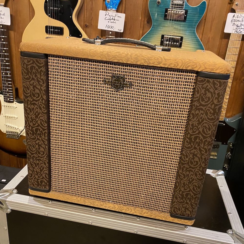 FENDER PAWN SHOP RAMPARTE COMBO 2013 Kitarapaja