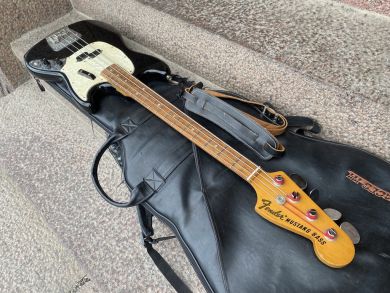 FENDER MUSTANG BASS 1967/1971
