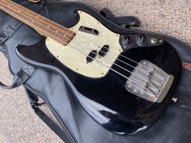 FENDER MUSTANG BASS 1967/1971