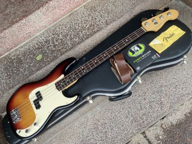 FENDER AMERICAN PRECISION BASS 2003