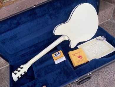RICKENBACKER TUXEDO 6 1987