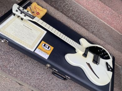 RICKENBACKER TUXEDO 6 1987