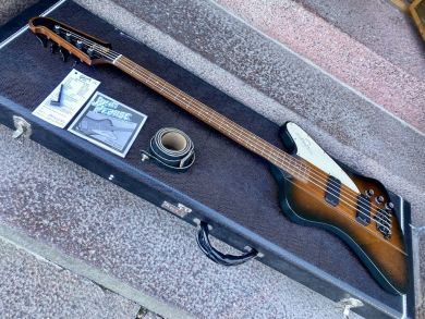GIBSON THUNDERBIRD IV 2005