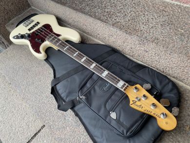 FENDER VINTERA III EARLY 60´S/EARLY 70´S  JAZZ BASS 2026