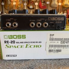 BOSS RE-20 SPACE ECHO 2013