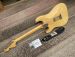 FENDER STRATOCASTER 1977