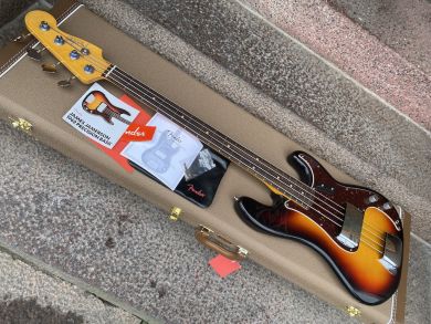 FENDER JAMES JAMERSON 1962 JAZZ BASS, 3-Tone Sunburst