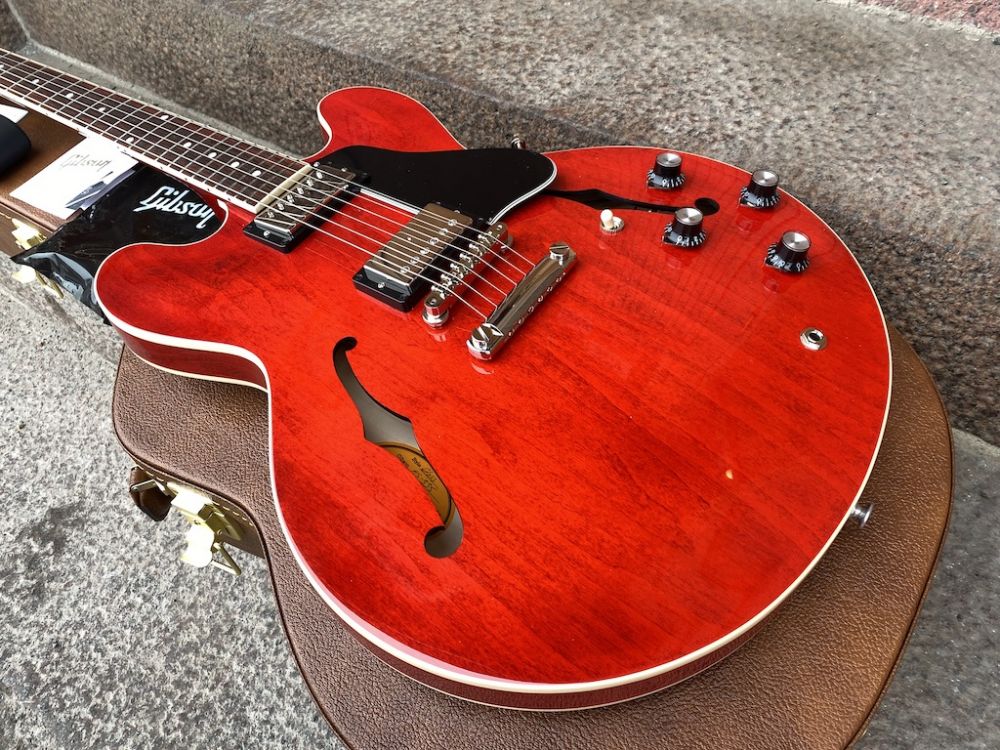GIBSON ES-335, Sixties Cherry - Kitarapaja