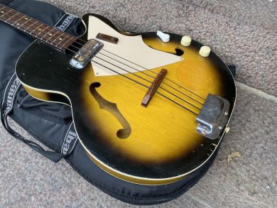 HARMONY H22 BASS 1966