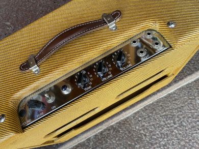 VICTORIA AMPS 20112-T 2003