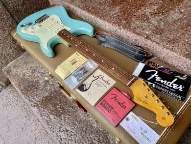 FENDER FSR AMERICAN VINTAGE ´62 STRATOCASTER 2011