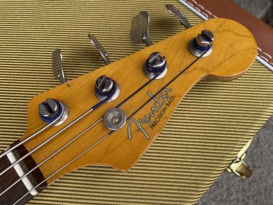 FENDER ELECTRIC BASS, early to mid 60´s