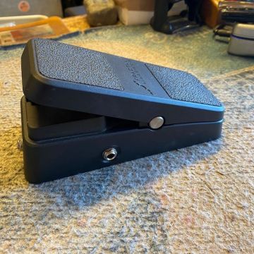 FRACTAL EXPRESSION / VOLUME PEDAL EV-2