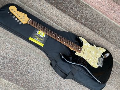 FENDER ST-62 STRATOCASTER 1997