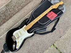 FENDER PLAYER II STRATOCASTER HSS 2025