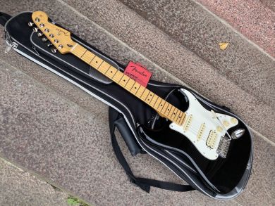 FENDER PLAYER II STRATOCASTER HSS 2025