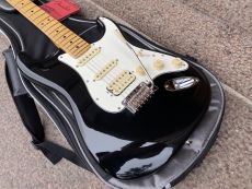 FENDER PLAYER II STRATOCASTER HSS 2025