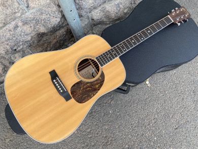 MARTIN D-16RGT 2005