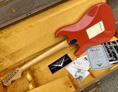 FENDER 1960 STRATOCASTER CC 2004