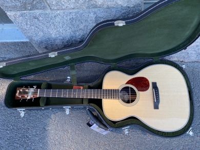 COLLINGS OM2H 