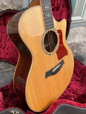 TAYLOR 814ce 2010