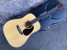 MARTIN D CUSTOM SHOP 